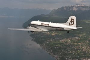 BREITLING DC-3 EFFECTUERA UN GRAND TOUR DU MONDE